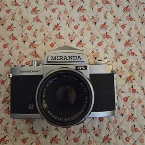 Miranda Sensomat RS Vintage 35mm Film Camera - Silver & Black 50mm Lens Untested